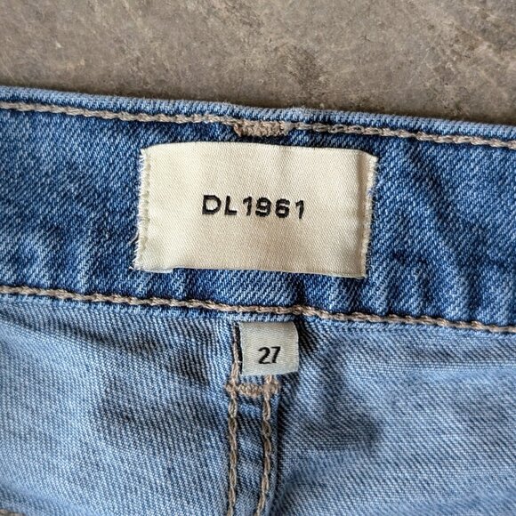 DL1961 Patti Straight High Rise Vintage 31" Jeans in Driggs Wash size 27 - Picture 5 of 8
